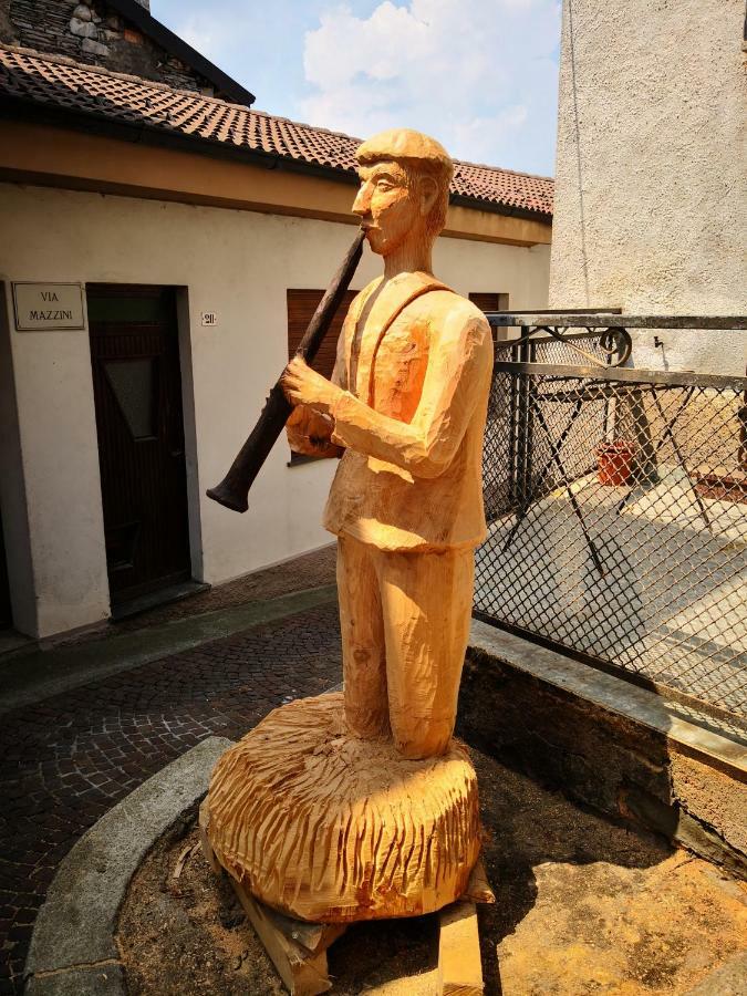 Residenza Se Son Rose Villa Schignano  ภายนอก รูปภาพ